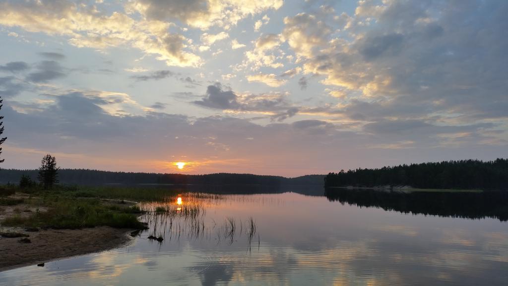 Camping Hossan Lumo Hotel Kültér fotó